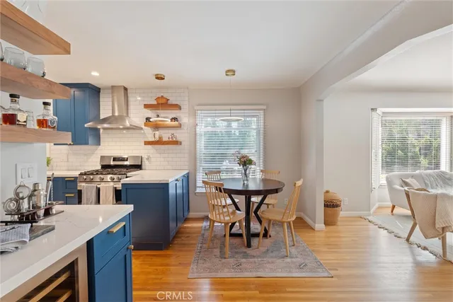 $649,900 | 235 Termino Avenue, Unit 1, Long Beach, CA 90803