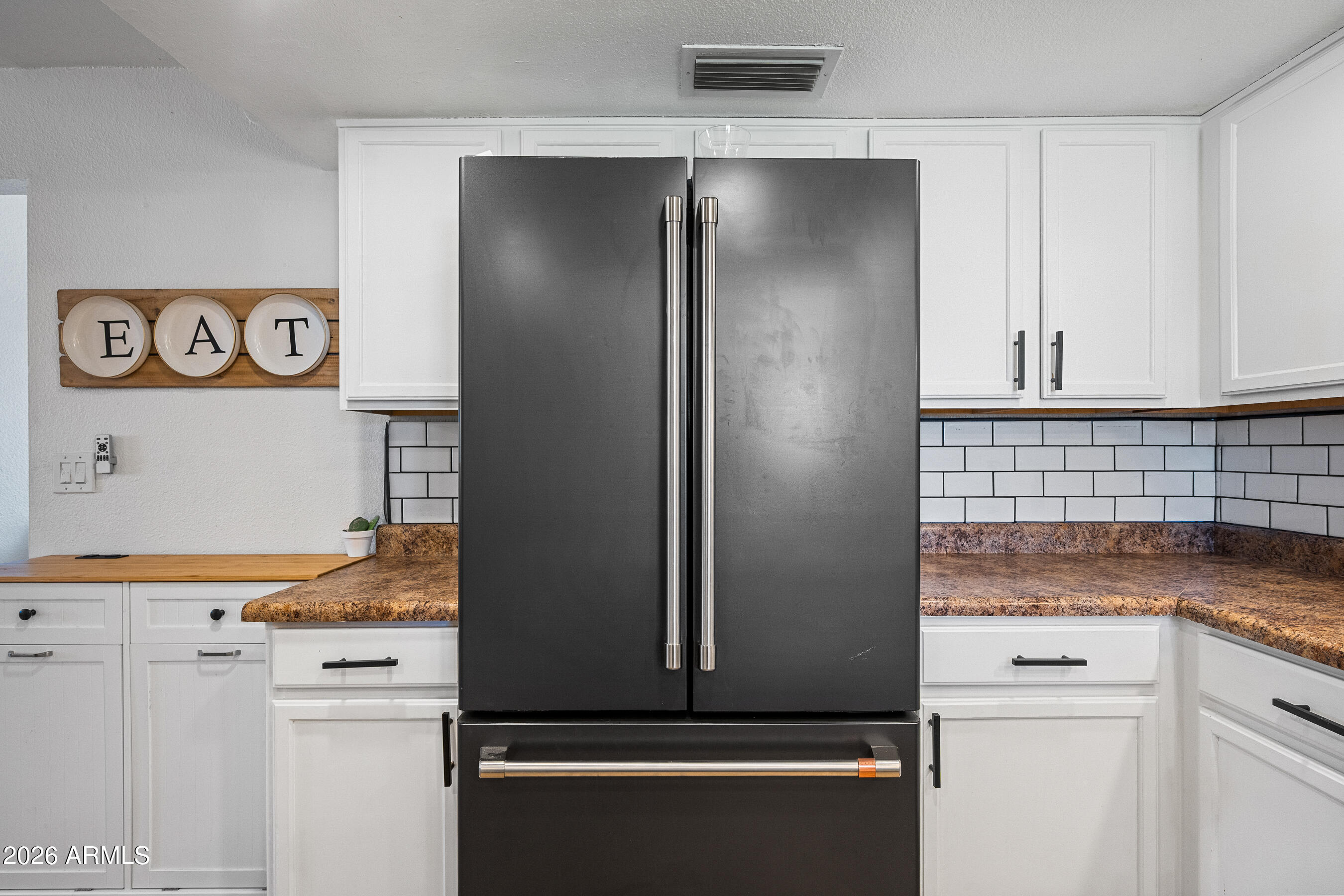 48 North Maple Mesa, AZ 85205 - Photo 25 of 52 Refrigerator