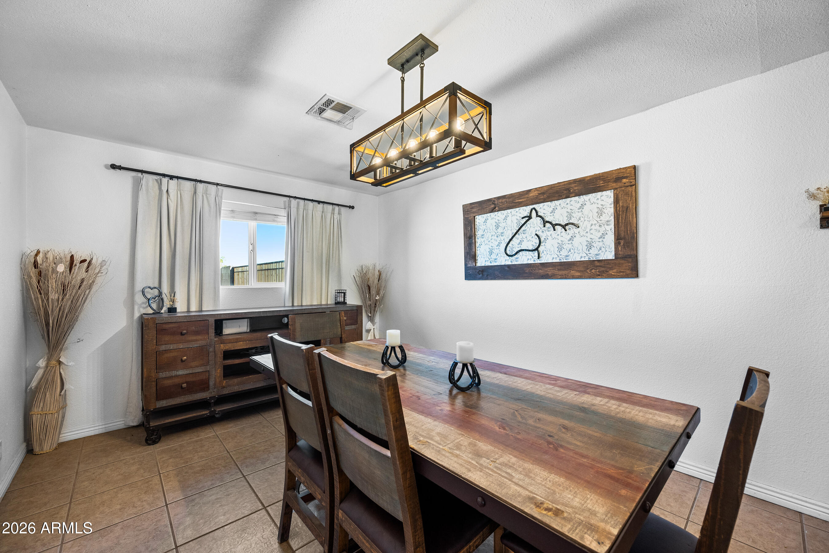 48 North Maple Mesa, AZ 85205 - Photo 29 of 52 Dining Area