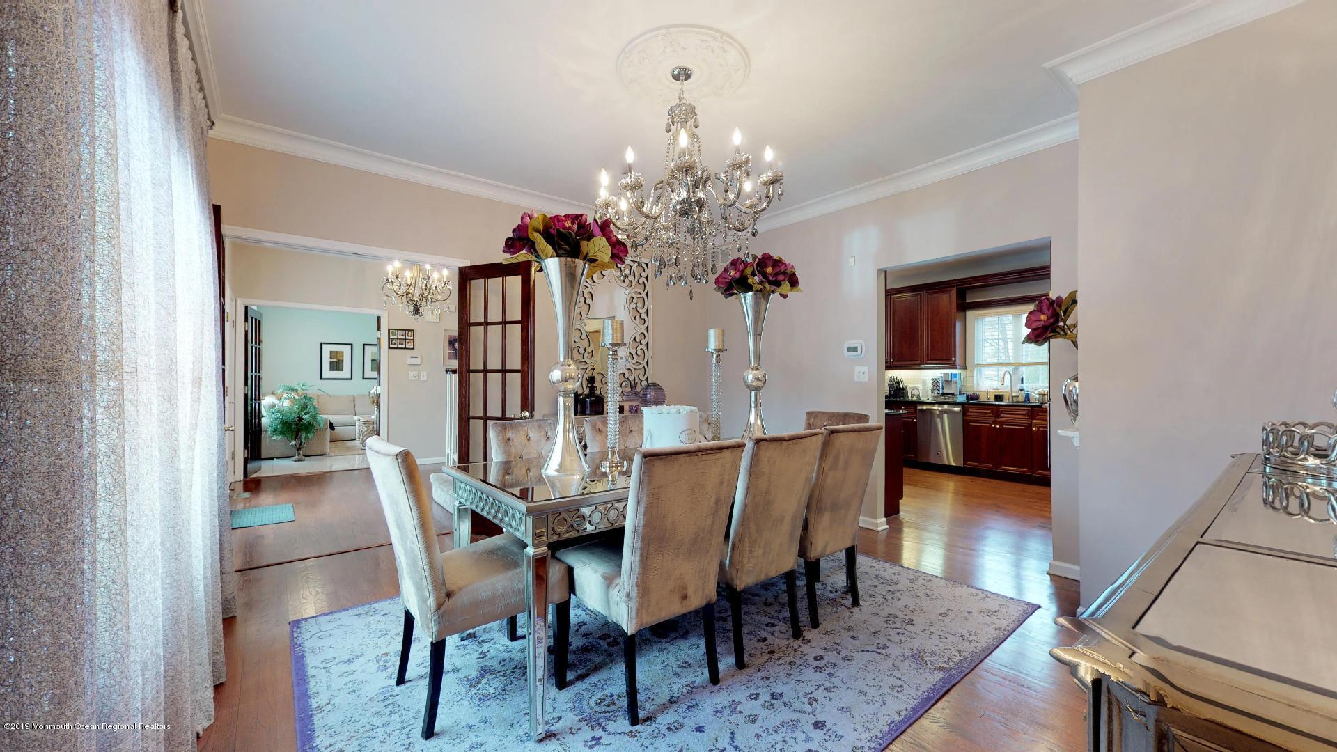 79 Georgetown Road Eatontown, NJ 07724 - Photo 17 of 37 79-Georgetown-Rd-Dining-Room