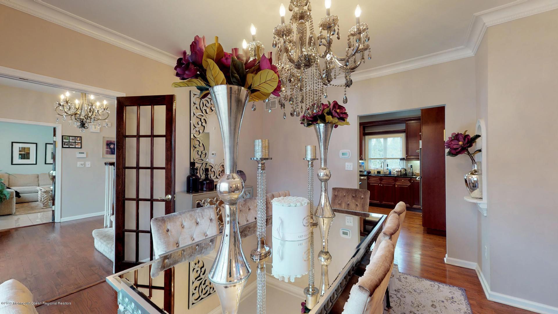 79 Georgetown Road Eatontown, NJ 07724 - Photo 19 of 37 79-Georgetown-Rd-Dining-Room-2