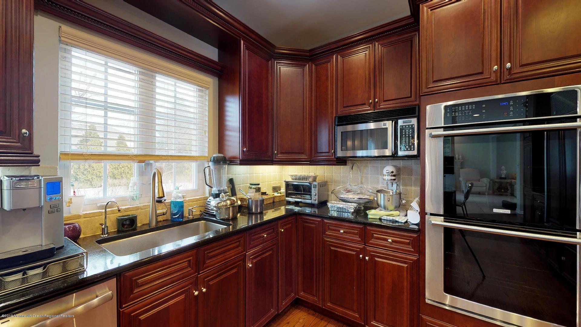 79 Georgetown Road Eatontown, NJ 07724 - Photo 25 of 37 79-Georgetown-Rd-Kitchen-3