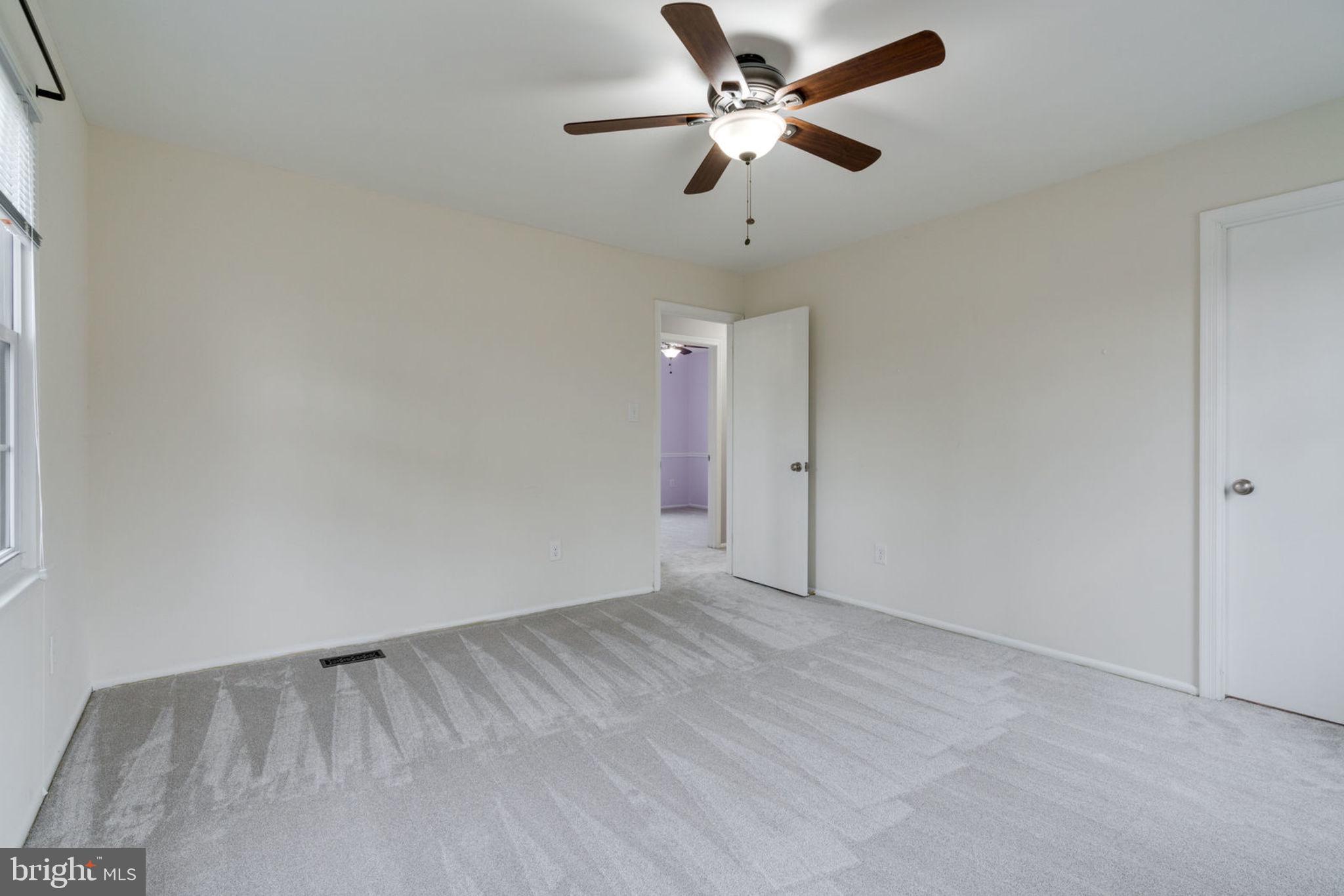 7759 Euclid Way Springfield, VA 22153 - Photo 24 of 65 Master bedroom has room for sitting area