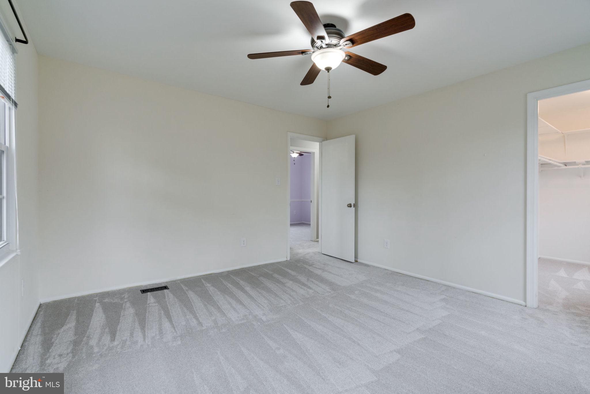 7759 Euclid Way Springfield, VA 22153 - Photo 25 of 65 Large master bedroom with walk-in closet