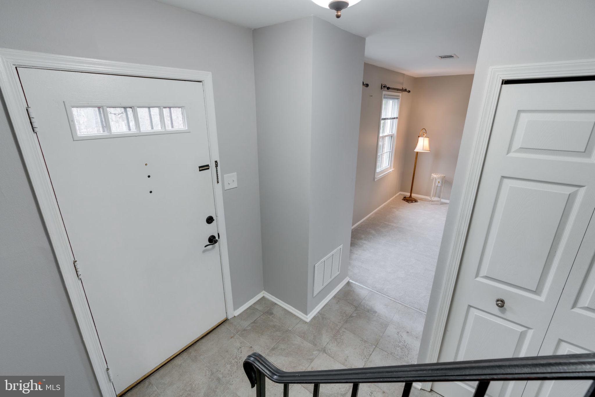 7759 Euclid Way Springfield, VA 22153 - Photo 33 of 65 View from steps of foyer and coat closet