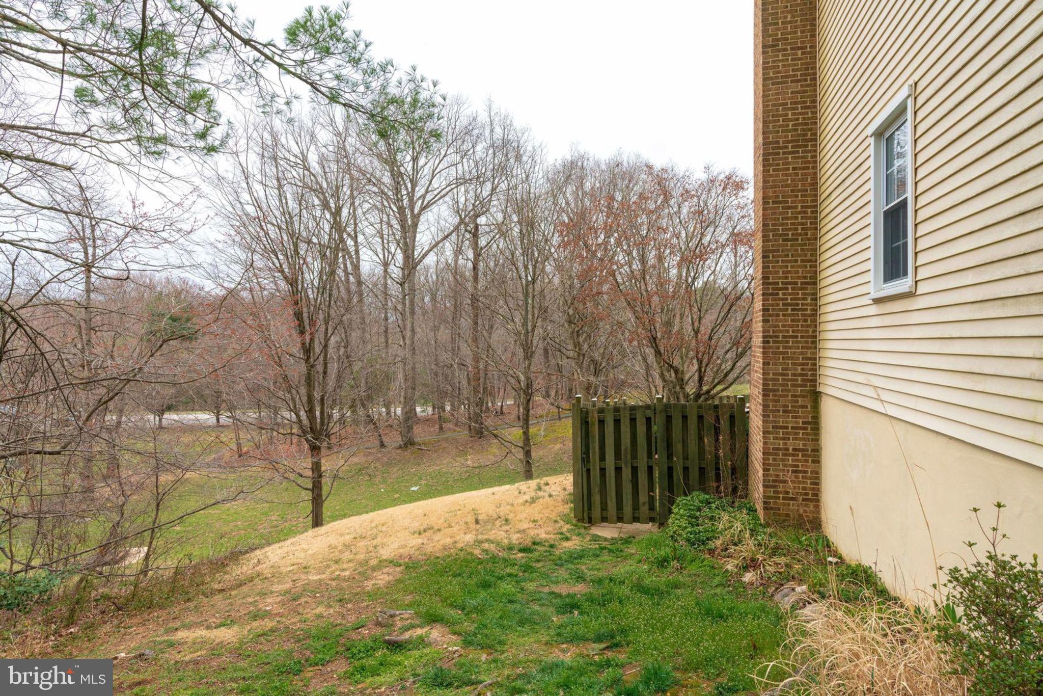 7759 Euclid Way Springfield, VA 22153 - Photo 51 of 65 Side view of home