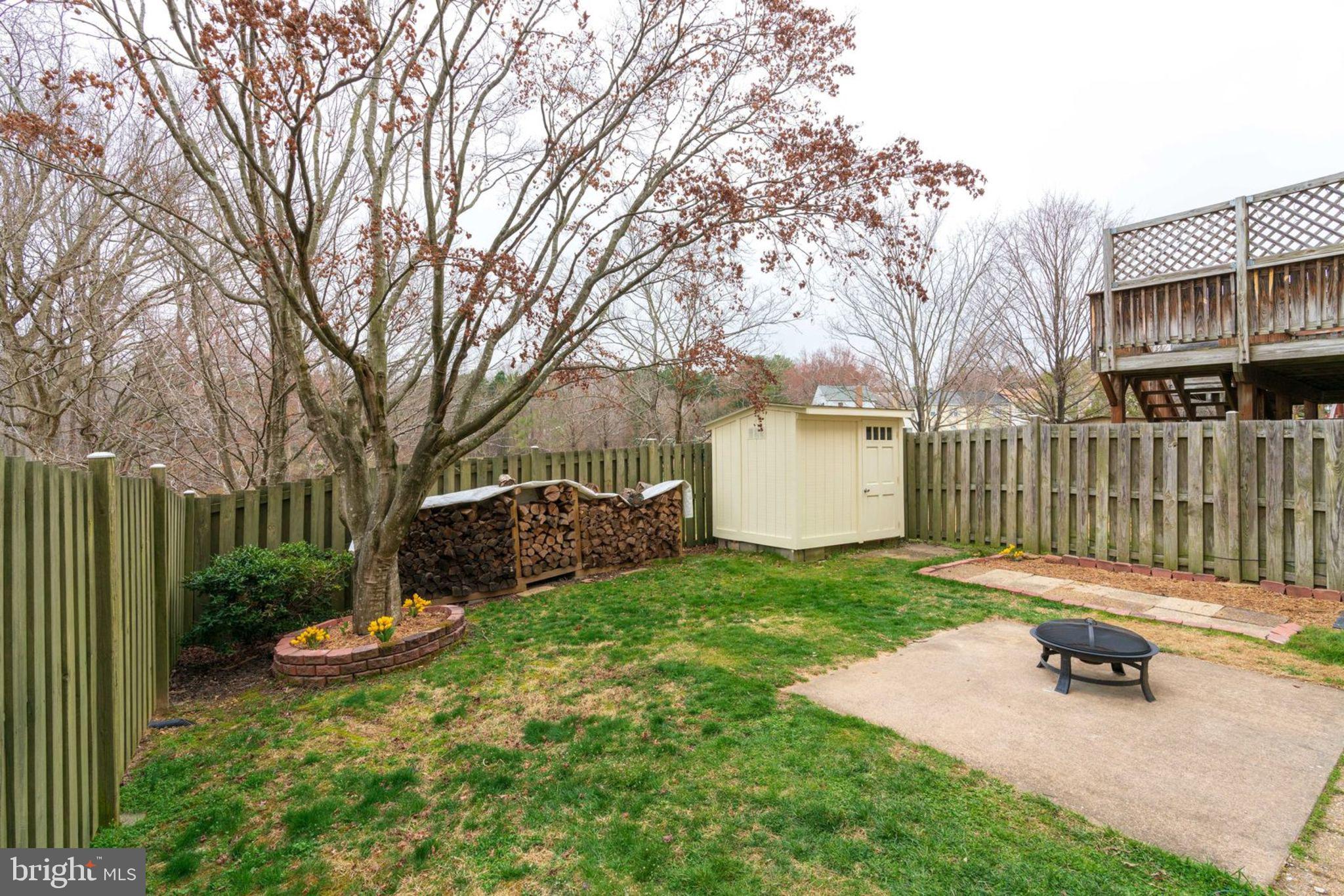 7759 Euclid Way Springfield, VA 22153 - Photo 53 of 65 Nice size back yard with beautiful shade tree