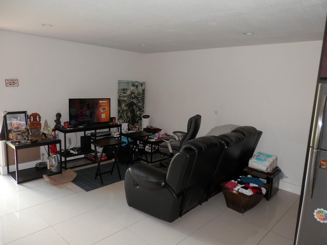 9459 Southwest 76th Street, Unit R1 Miami, FL 33173 - Photo 3 of 7 Photo 3