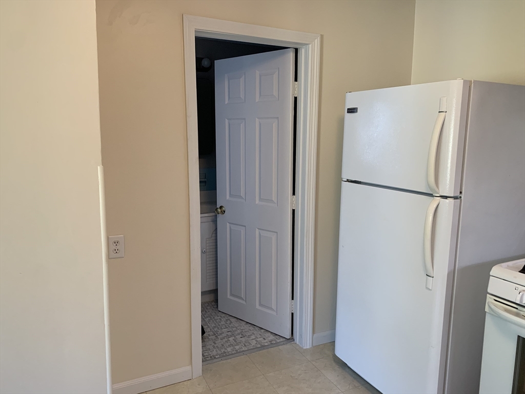 39 Mishawum Road, Unit 39 Woburn, MA 01801 - Photo 5 of 13
