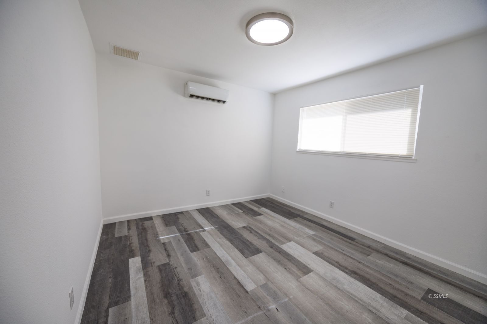 935 West Upjohn Avenue Ridgecrest, CA 93555 - Photo 18 of 40