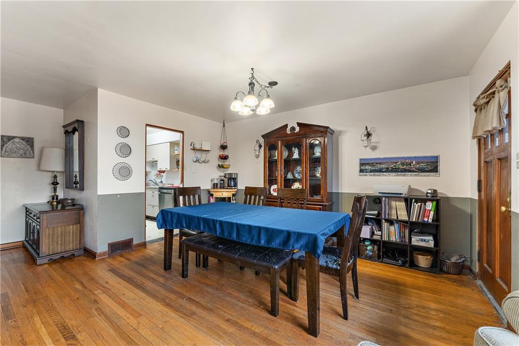 1769 Bower Hill Road Pittsburgh, PA 15243 - Photo 3 of 19 Gallery Image 3