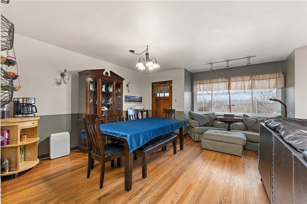 1769 Bower Hill Road Pittsburgh, PA 15243 - Photo 4 of 19 Gallery Image 4