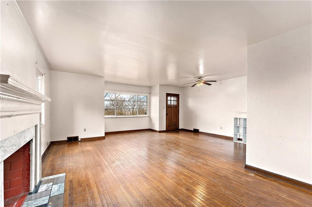 1769 Bower Hill Road Pittsburgh, PA 15243 - Photo 10 of 19 Gallery Image 10