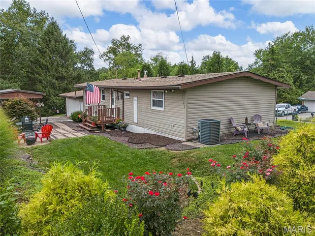 $125,000 | 510 Fern Drive, Belleville, IL 62223