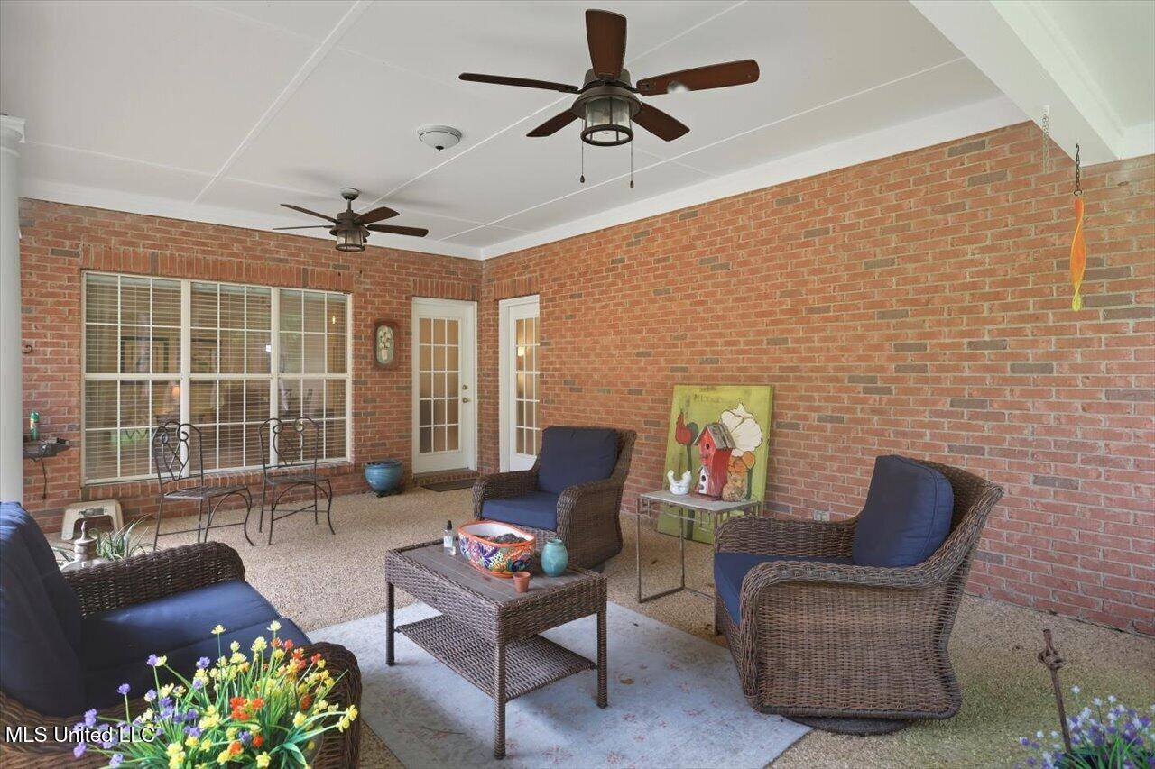 505 Spring Lake Drive Pearl, MS 39208 - Photo 27 of 33 28-505 Spring Lake Dr _ Home Tours MS