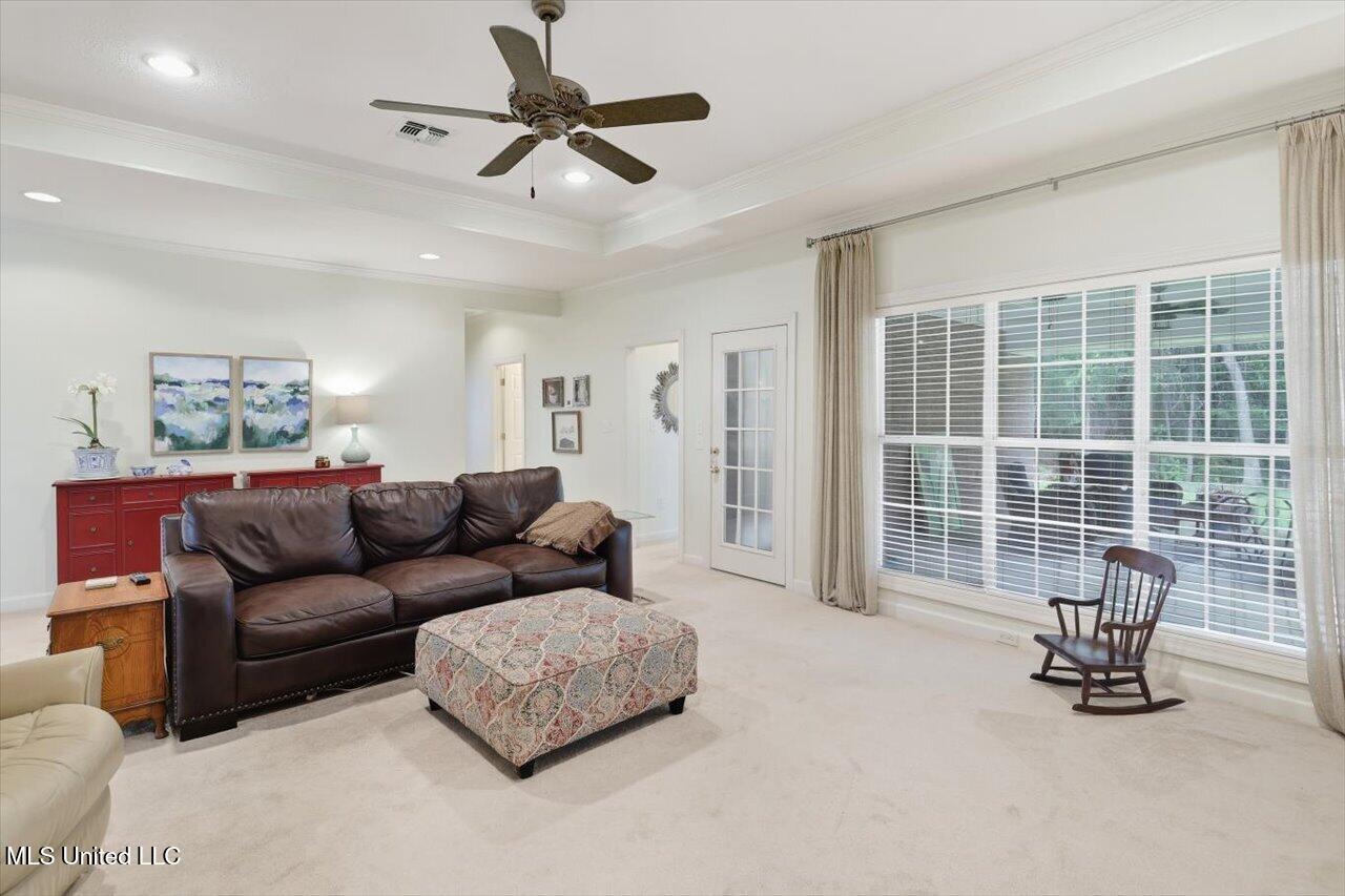 505 Spring Lake Drive Pearl, MS 39208 - Photo 7 of 33 08-505 Spring Lake Dr _ Home Tours MS