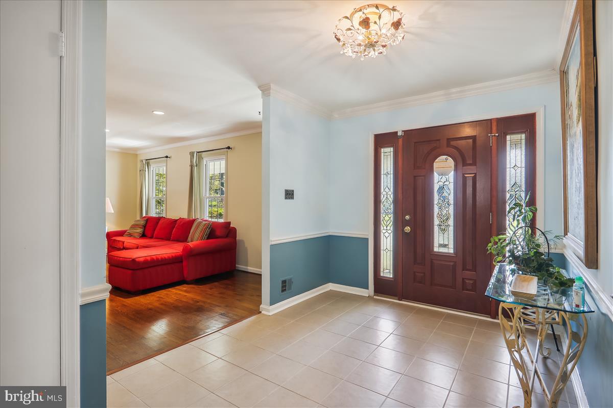 7301 Needwood Road Derwood, MD 20855 - Photo 7 of 59 Foyer