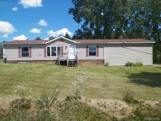 1875 East Brown Road Mayville, MI 48744 - Photo 1 of 28 262-166605 - Front (2).JPG