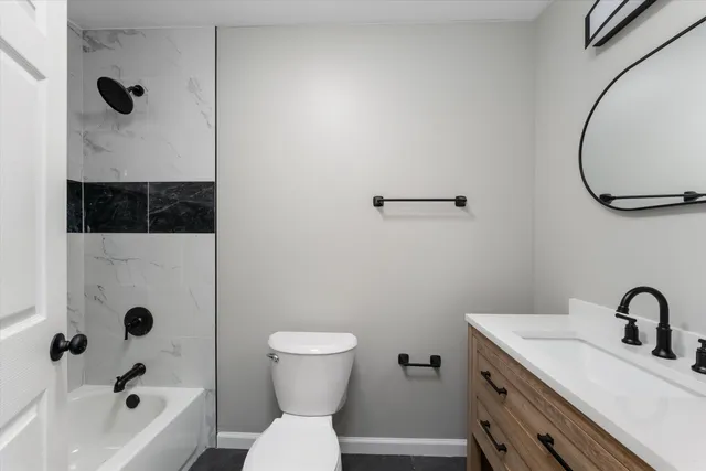 $369,500 | 26261 La Muera Street, Farmington, MI 48334