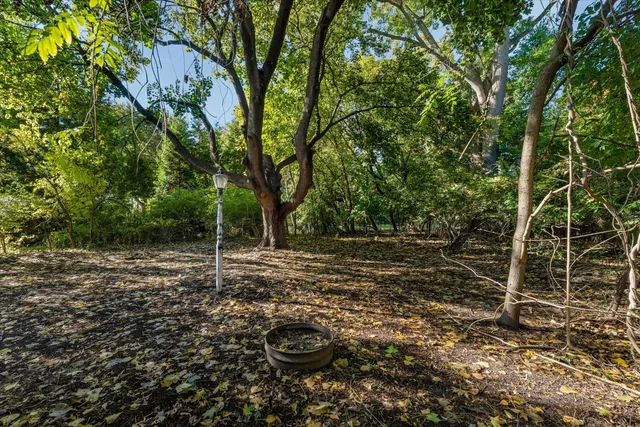 $369,500 | 26261 La Muera Street, Farmington, MI 48334