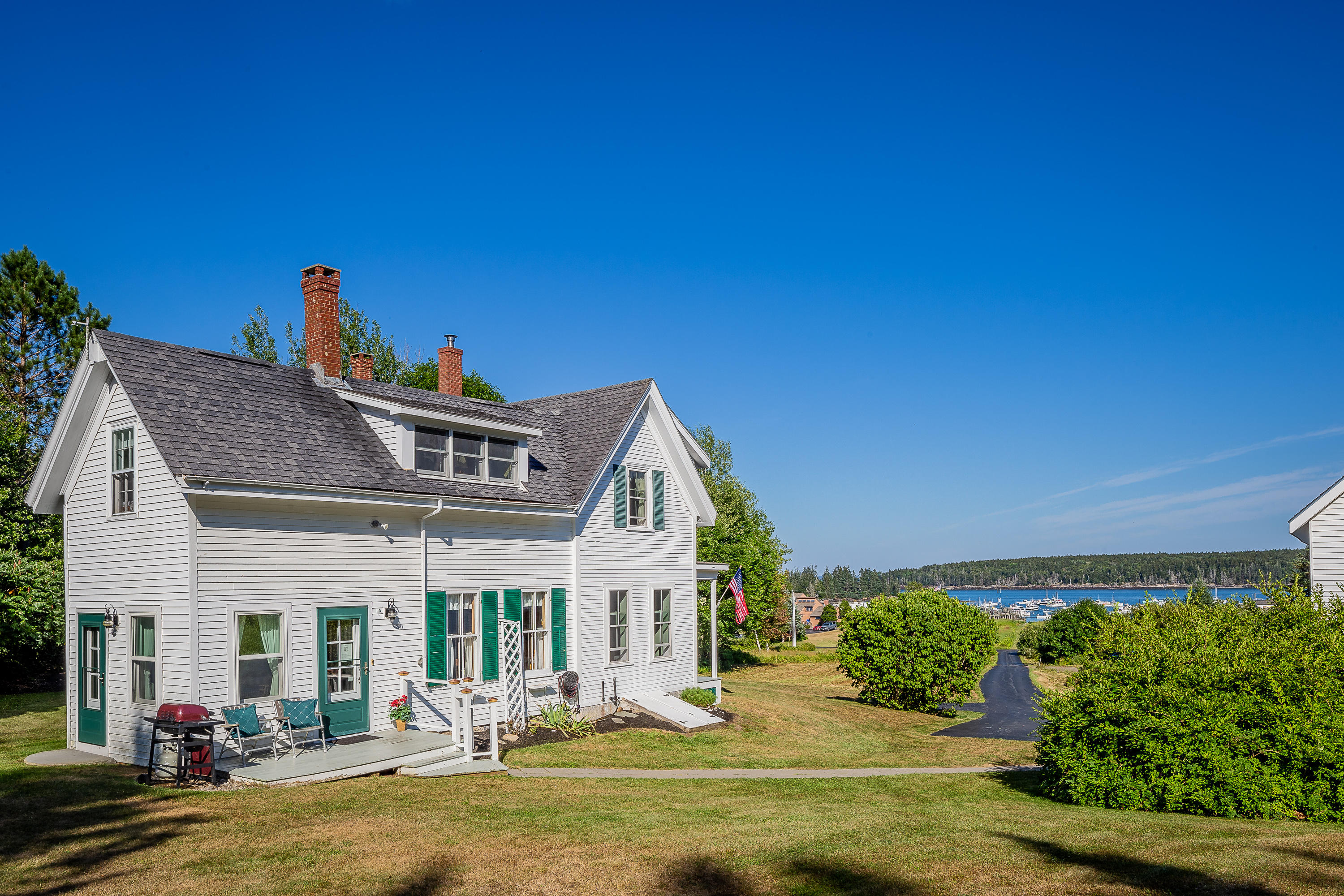 32 Lighthouse Road Owls Head, ME 04854 - Photo 29 of 34 32Lighthouse_05_S_print