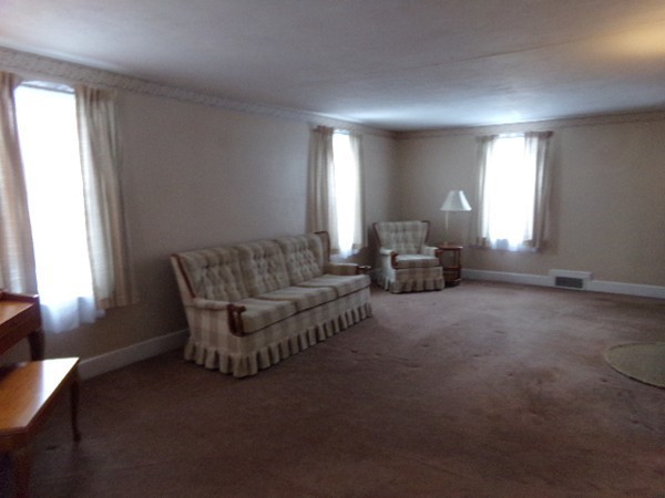 493 Maple Road Longmeadow, MA 01106 - Photo 7 of 20 a living room with furniture and a window