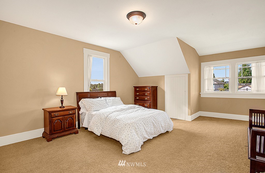 115 North 81st Street Seattle, WA 98103 - Photo 14 of 16 Gallery Image 14
