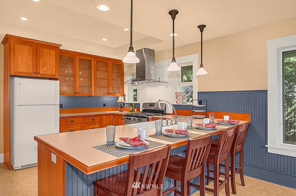 115 North 81st Street Seattle, WA 98103 - Photo 5 of 16 Gallery Image 5