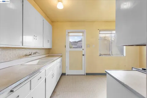 $695,000 | 26350 Stryker Street, Hayward, CA 94545