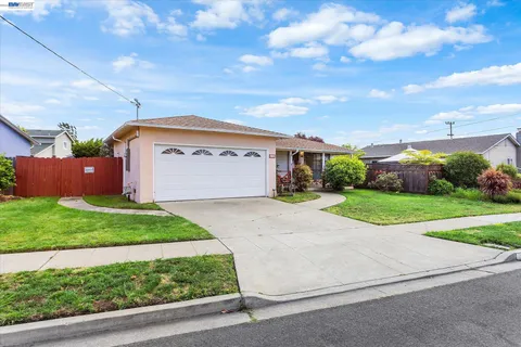$695,000 | 26350 Stryker Street, Hayward, CA 94545