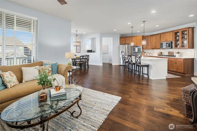 $1,575,000 | 34122 Southeast Moses Street, Snoqualmie, WA 98065