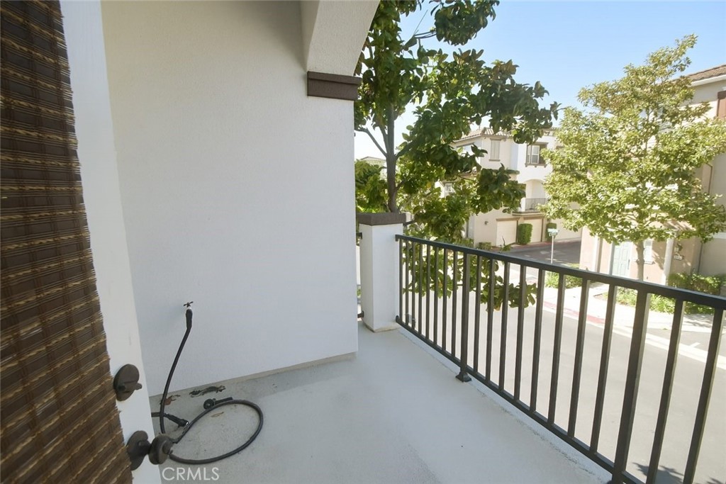 8045 Torino Stanton, CA 90680 - Photo 7 of 21 a view of a balcony