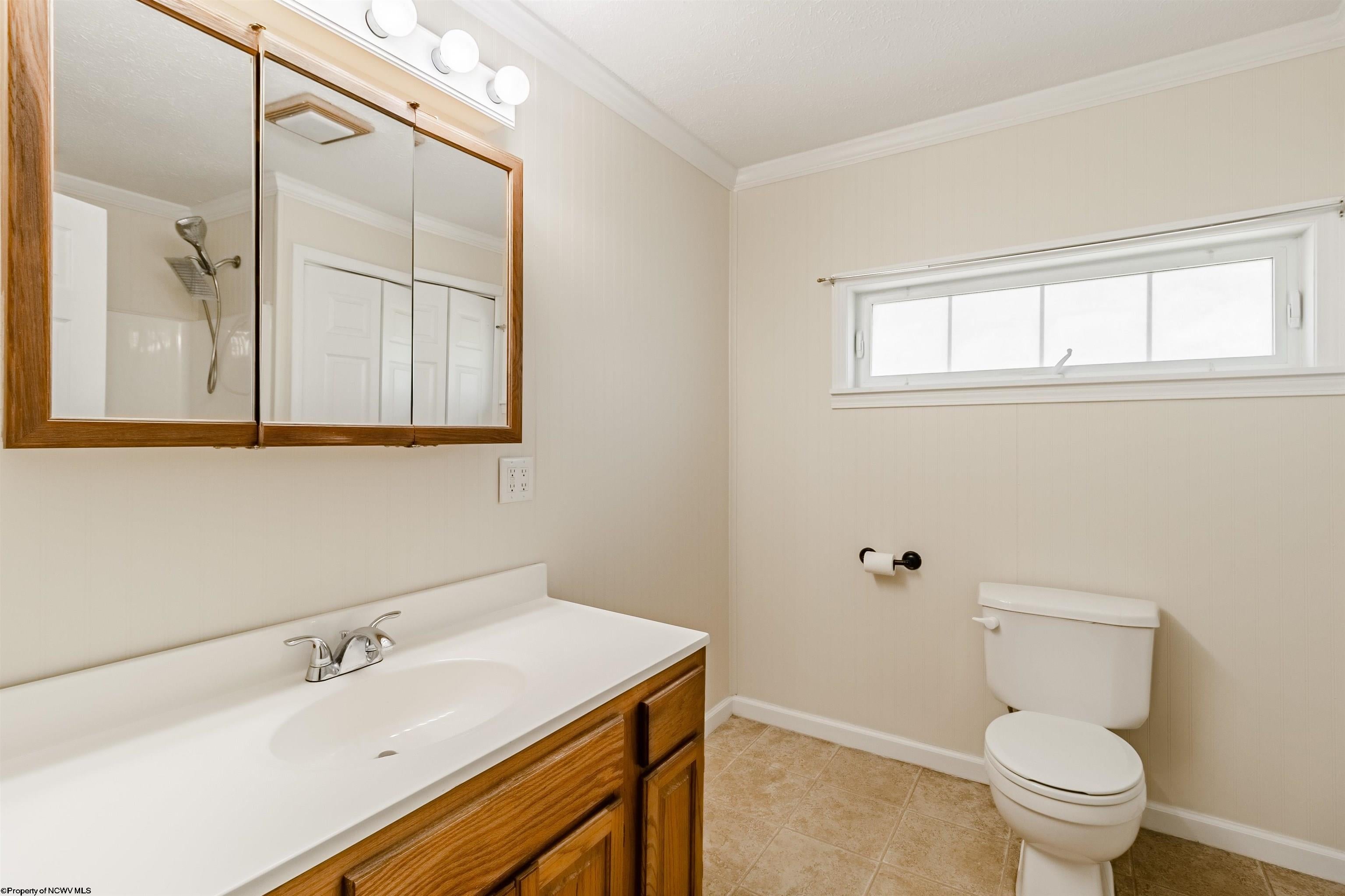 262 Kelly Road Morgantown, WV 26508 - Photo 12 of 25 Gallery Image 12