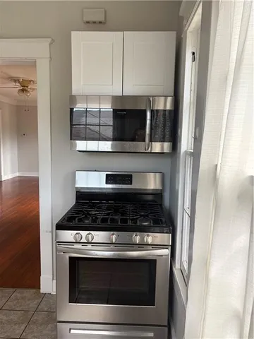 $2,400 | 2907 Calhoun Street, Unit UPPR, New Orleans, LA 70118