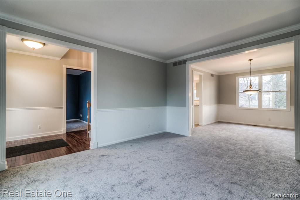 2703 Oak View Court Rochester Hills, MI 48307 - Photo 18 of 53