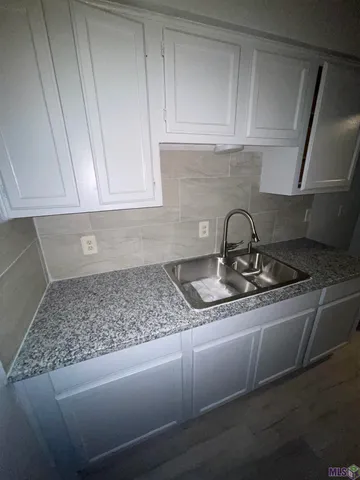 $880 | Undisclosed Address, Baton Rouge, LA 70810