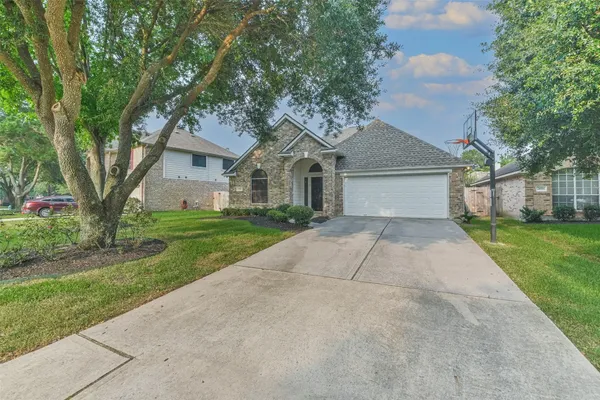 $2,300 | 20942 Wind Field Lane, Spring, TX 77379
