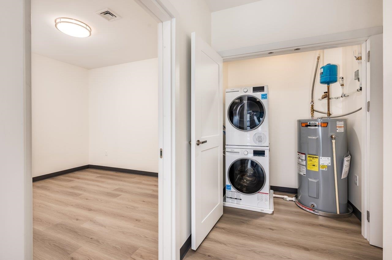 55 North Main Street, Unit 202 Rochester, NH 03867 - Photo 14 of 18 Gallery Image 14