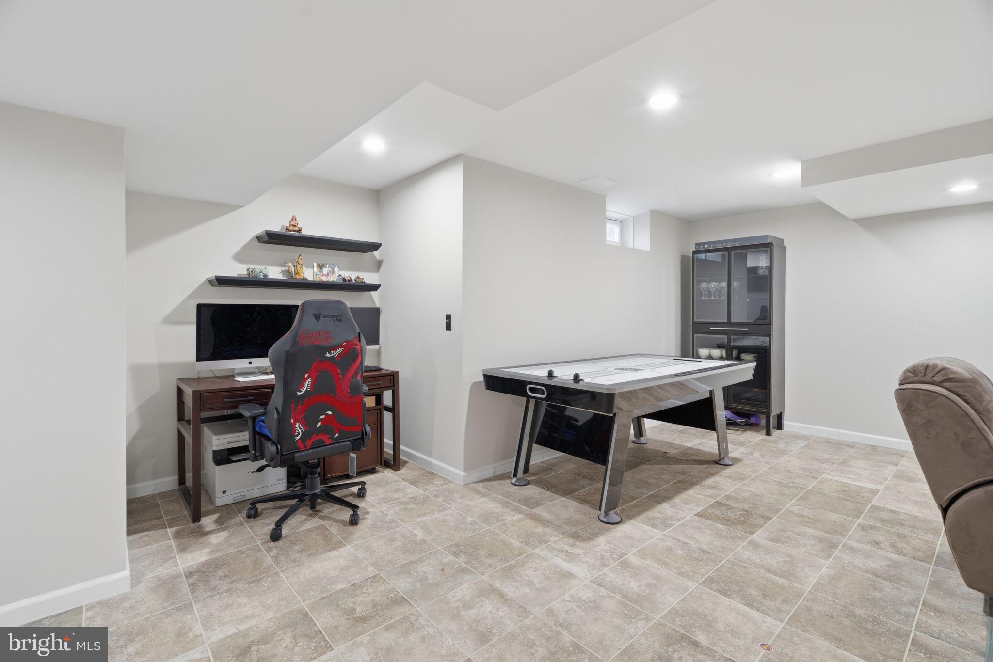 24 Devonshire Drive Princeton, NJ 08540 - Photo 38 of 46