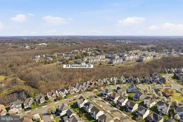 an aerial view of multiple house