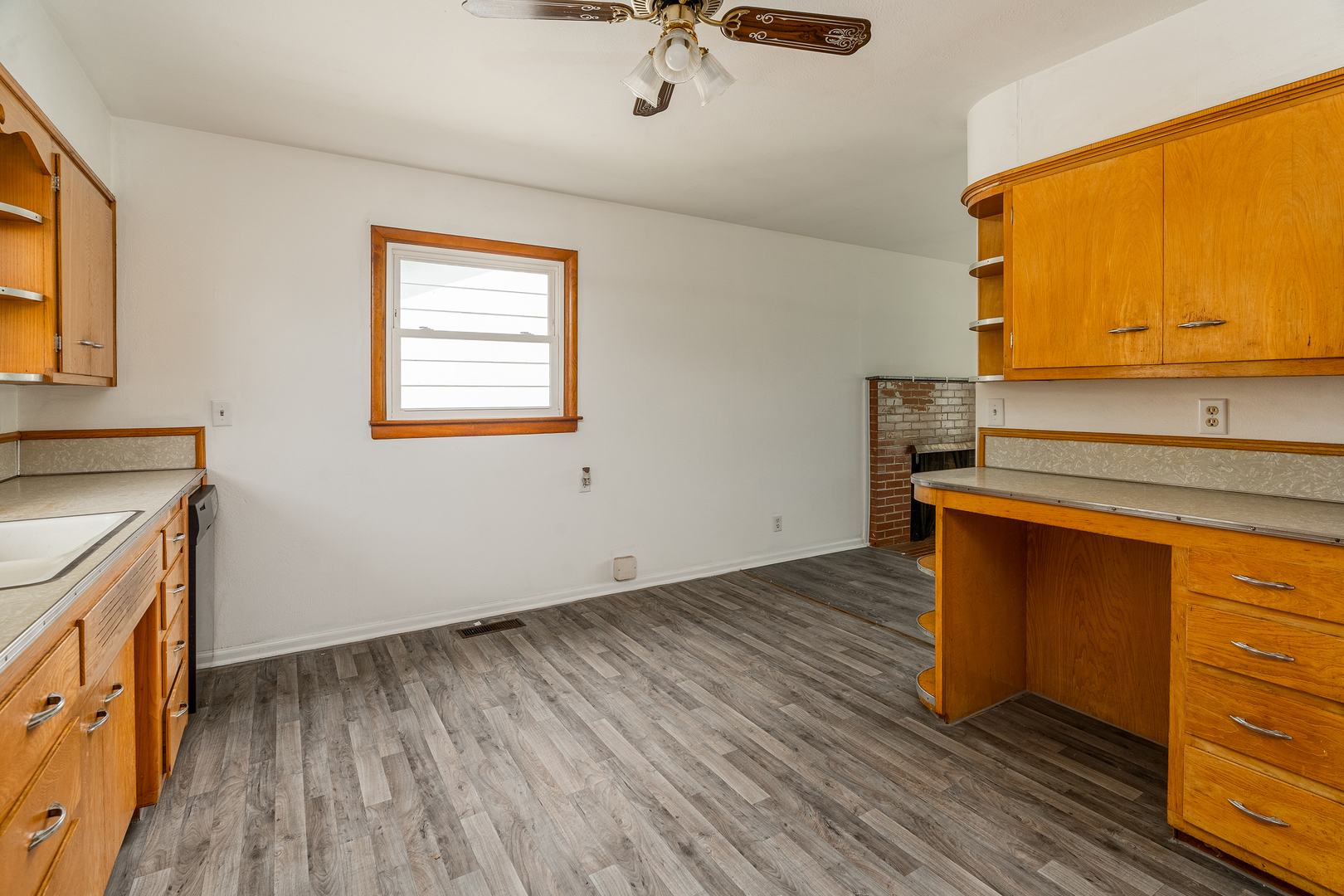 6793 Giant City Road Carbondale, IL 62902 - Photo 10 of 27 Gallery Image 10