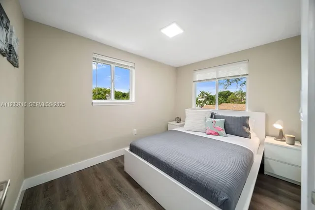 $2,300 | 2311 Scott Street, Unit 4, Hollywood, FL 33020