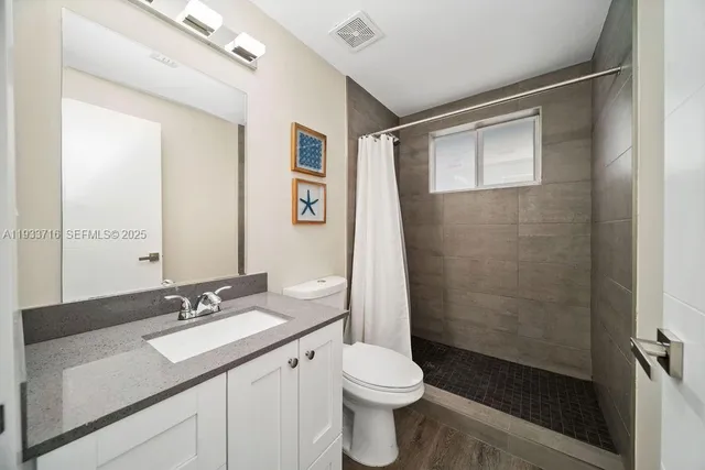 $2,300 | 2311 Scott Street, Unit 4, Hollywood, FL 33020