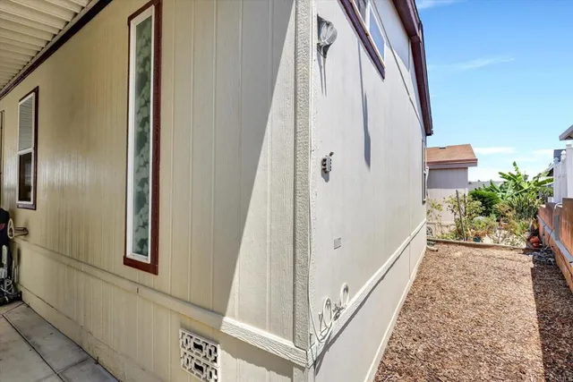 $349,999 | 99 Pheasant Lane, Oceanside, CA 92057