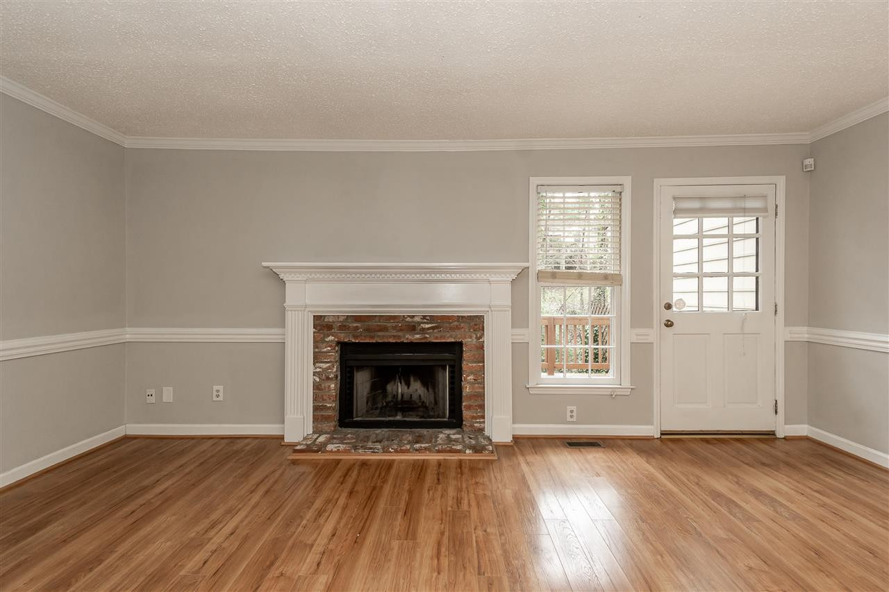 4519 Hershey Court Raleigh, NC 27613 - Photo 5 of 20 Living Room