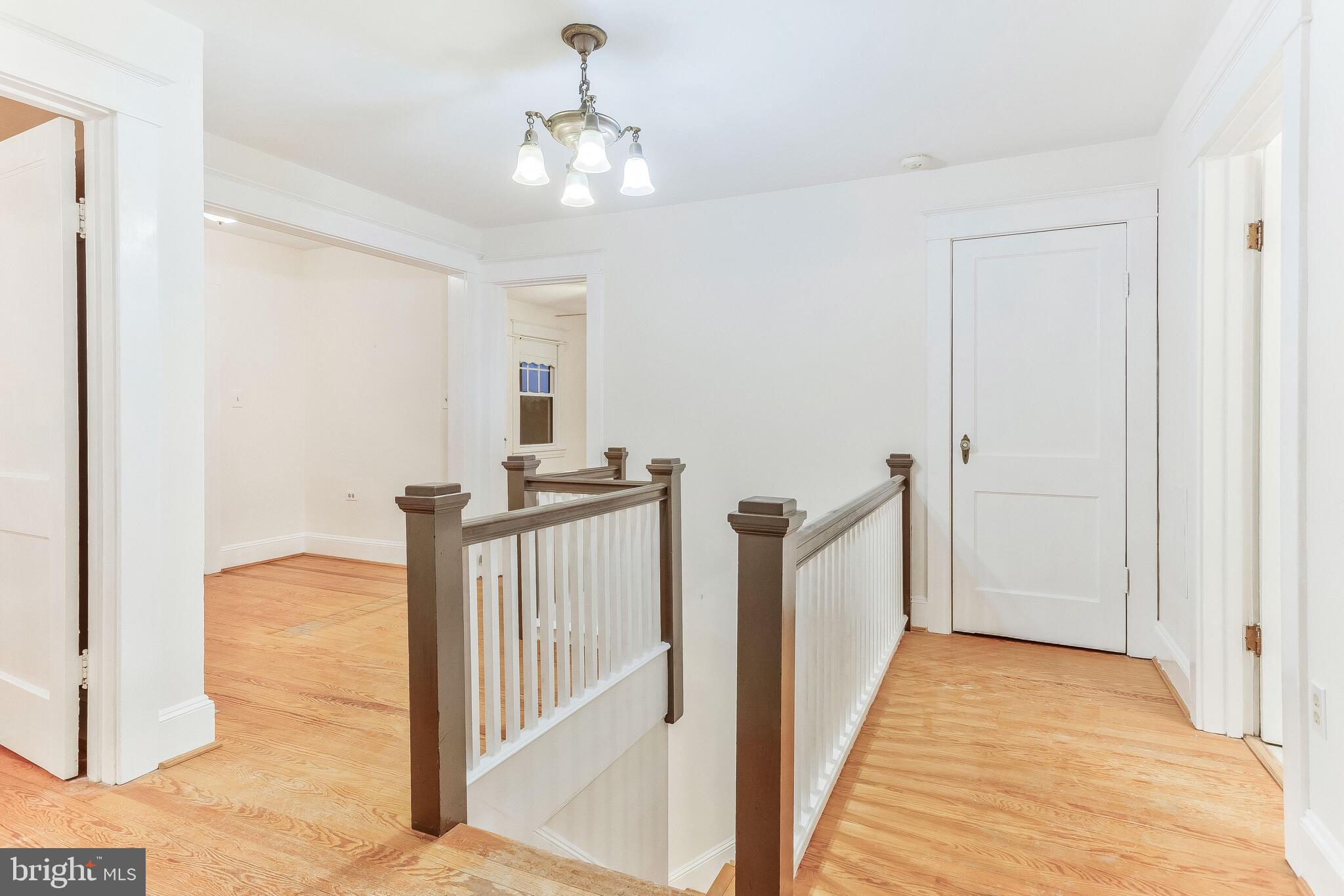 3480 Chaneyville Road Owings, MD 20736 - Photo 36 of 61 upper hallway