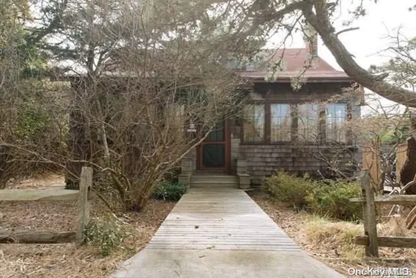 $6,000 | 35 Beachwold Avenue, Ocean Beach, NY 11770