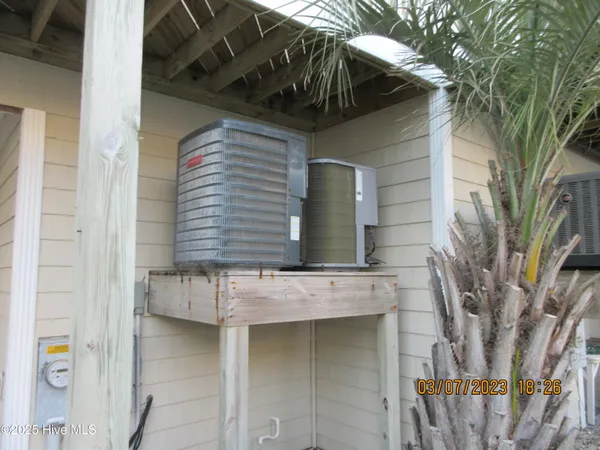$2,100 | 108 Sea Star Circle, Unit 108, Surf City, NC 28445