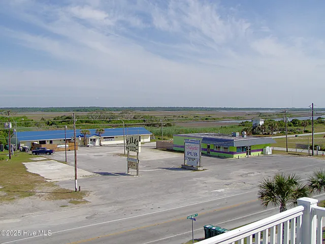 $1,995 | 108 Sea Star Circle, Unit 108, Surf City, NC 28445