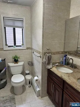 $2,800 | 234 Kamena Street, Unit 3, Fairview, NJ 07022